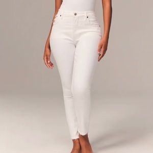 Abercrombie & Fitch White Curve Love The Skinny